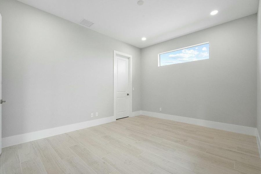 tempImageOzJCQv tempImageOzJCQv