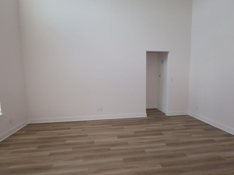 Spacious, unfurnished interior of a new home in Miller's Pond, Rosenberg (Image 28). Spacious, unfurnished interior of a new home in Miller's Pond, Rosenberg (Image 28).
