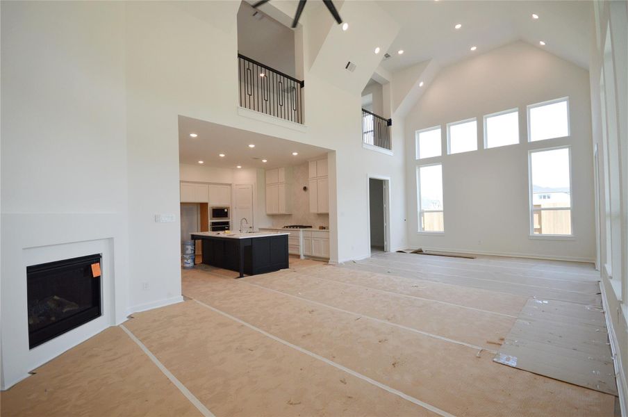 Seamless Family Room and Kitchen Design