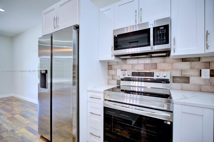 Close-up of interior finishes inside a home in , Sebring (Image 11).