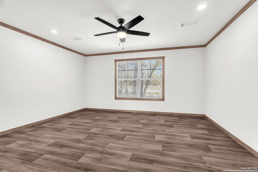 Spacious, unfurnished interior of a new home in , La Vernia (Image 21). Spacious, unfurnished interior of a new home in , La Vernia (Image 21).