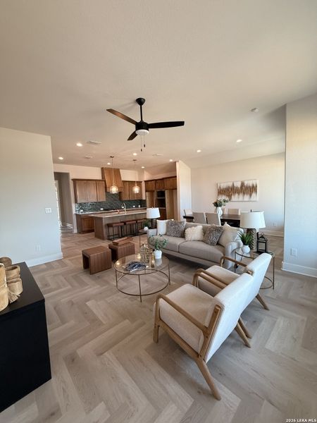 Furnished interior view inside a new home in The Summit, San Antonio (Image 7). Furnished interior view inside a new home in The Summit, San Antonio (Image 7).