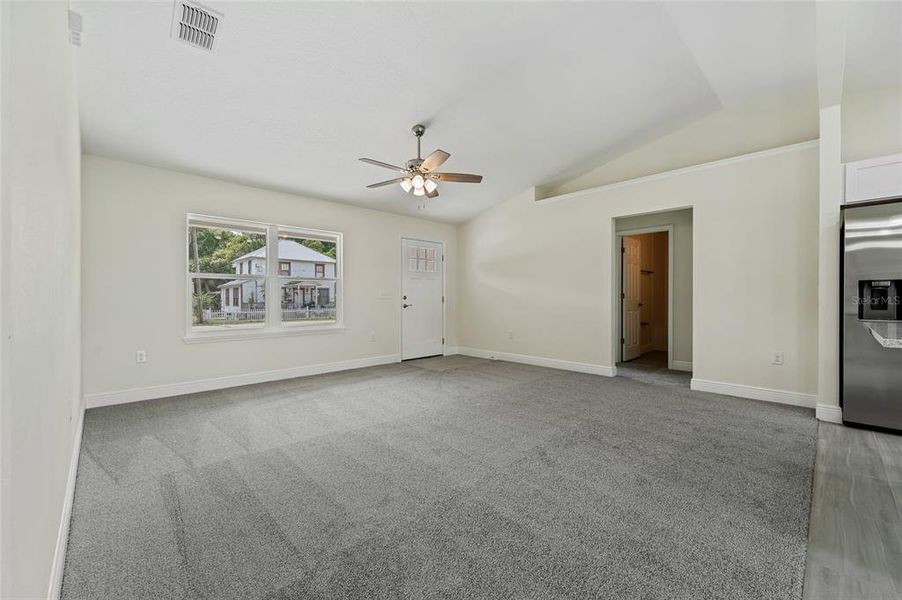 Spacious, unfurnished interior of a new home in , Orange City (Image 22).