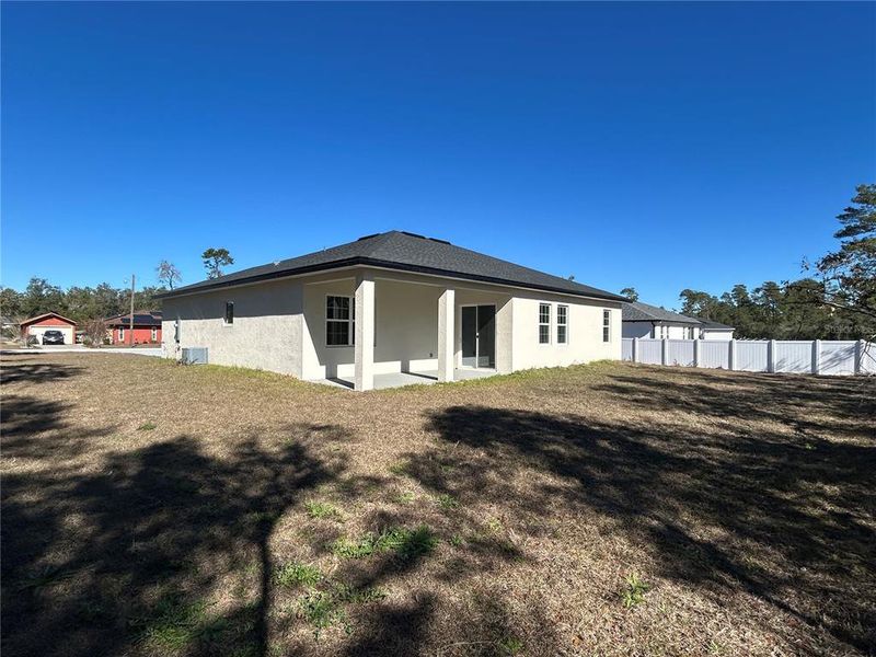 Exterior details and patio area of a home in , Ocala (Image 3).