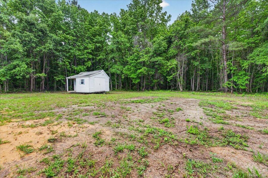 Image 44 of a home in .