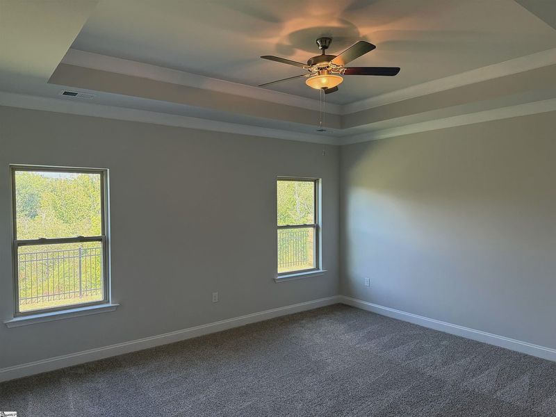 Spacious, unfurnished interior of a new home in Bracken Woods, Piedmont (Image 17).