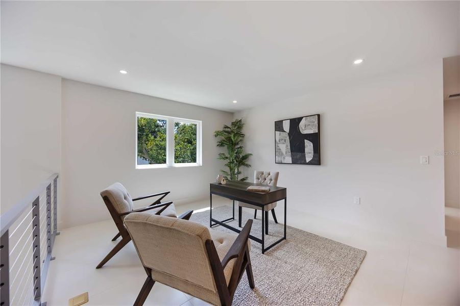 Furnished interior view inside a new home in , Sarasota (Image 44).