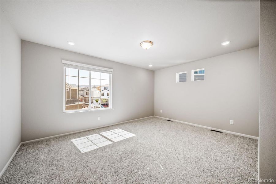 Spacious, unfurnished interior of a new home in , Commerce City (Image 15).