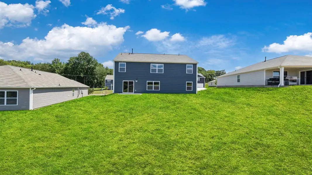 Exterior details and patio area of a home in Lakestone, Woodruff (Image 3).