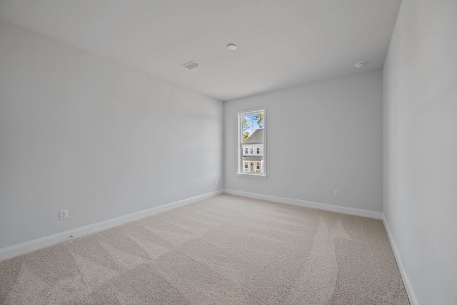 Spacious, unfurnished interior of a new home in Nexton, Summerville (Image 44).