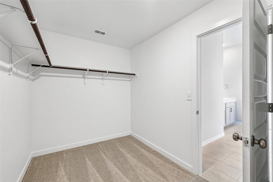 Spacious, unfurnished interior of a new home in Cascades at Onion Creek, Austin (Image 8).