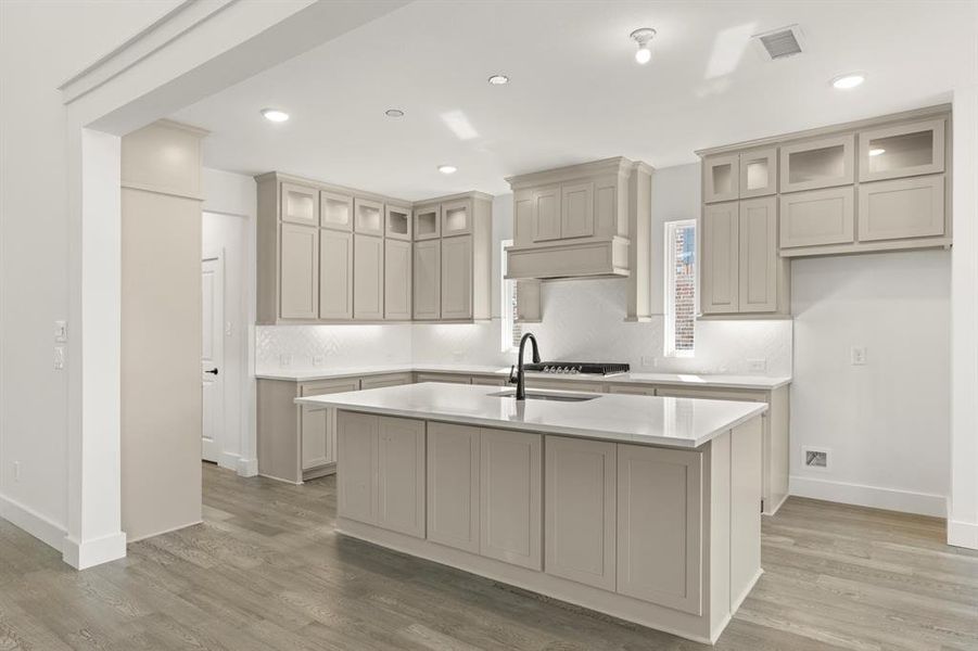 13. 6219 Mulberry - Kitchen (2) 13. 6219 Mulberry - Kitchen (2)