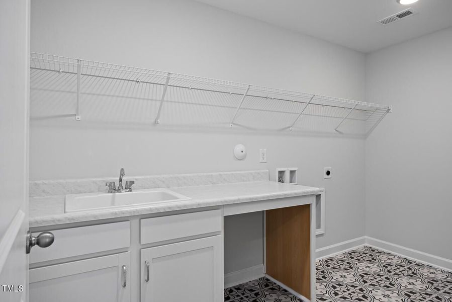 Furnished interior view inside a new home in Wellers Knoll, Lillington (Image 49).