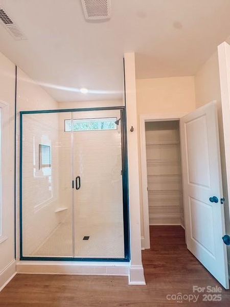 Image 14 of a home in .