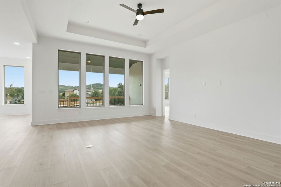 Spacious, unfurnished interior of a new home in Kinder Ranch 70's, San Antonio (Image 11). Spacious, unfurnished interior of a new home in Kinder Ranch 70's, San Antonio (Image 11).