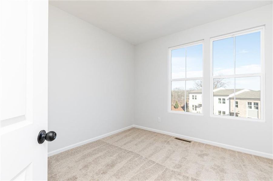 Spacious, unfurnished interior of a new home in , Powder Springs (Image 20).