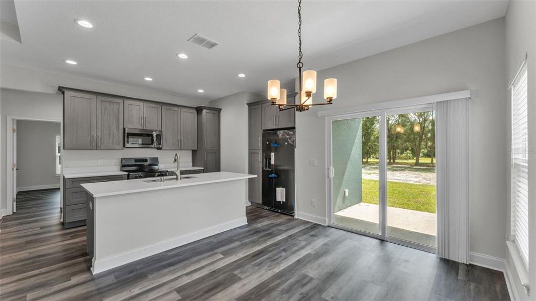 Furnished interior view inside a new home in , Winter Haven (Image 5).