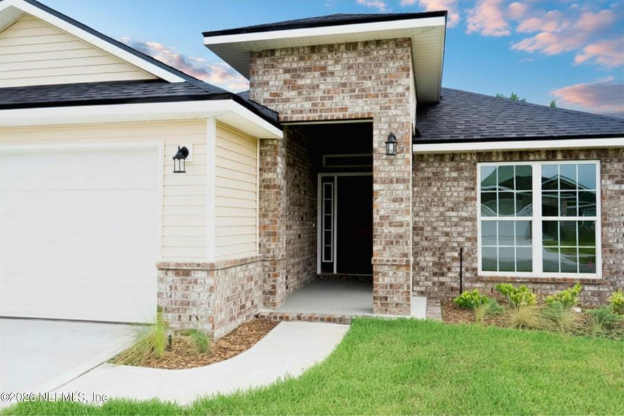 Exterior details and patio area of a home in Summerglen, Jacksonville (Image 2). Exterior details and patio area of a home in Summerglen, Jacksonville (Image 2).