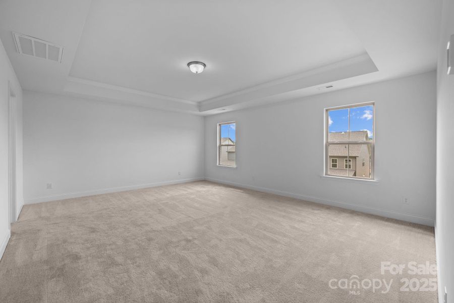 Spacious, unfurnished interior of a new home in Lakeside Glen, York (Image 30). Spacious, unfurnished interior of a new home in Lakeside Glen, York (Image 30).