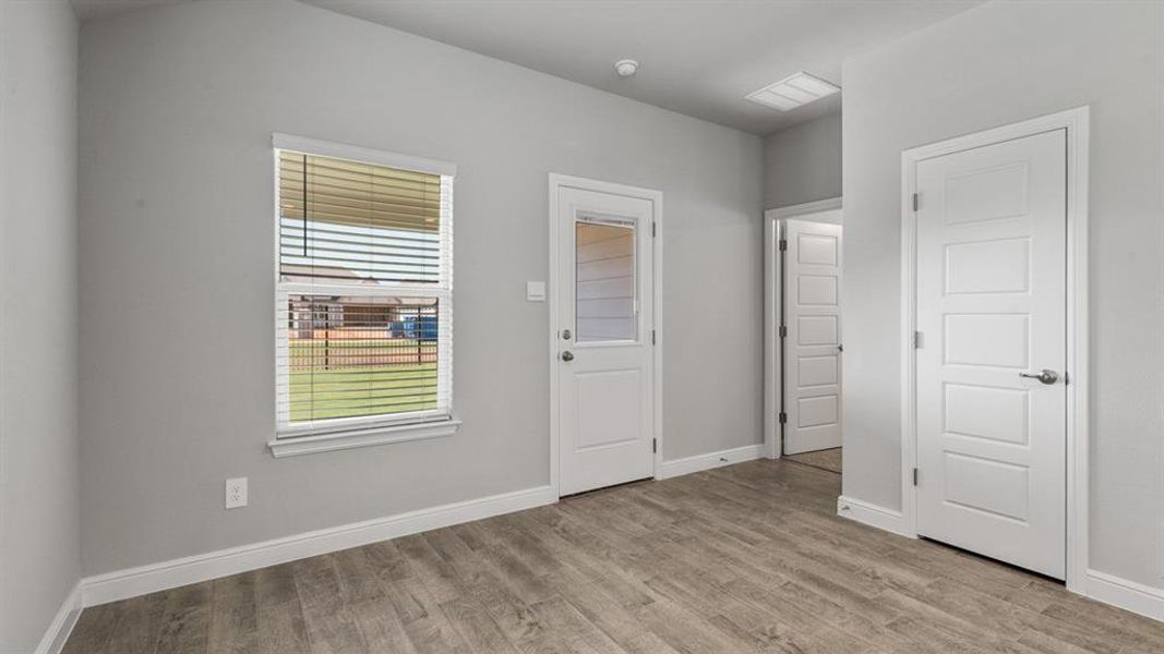 Spacious, unfurnished interior of a new home in Monarch at the Meadows, Denton (Image 20).