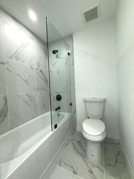 Furnished interior view inside a new home in , Lehigh Acres (Image 7).