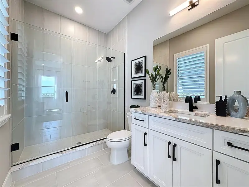 Furnished interior view inside a new home in , Bradenton (Image 63).