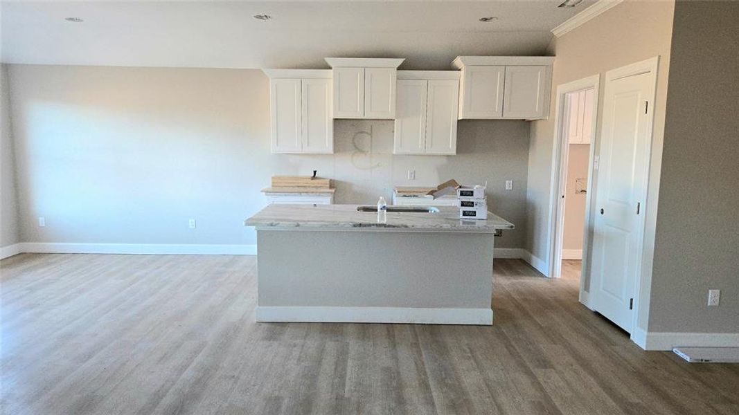 Furnished interior view inside a new home in , Abilene (Image 3).