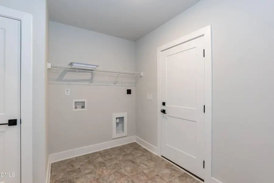 Spacious, unfurnished interior of a new home in Hidden Pines, Cameron (Image 20).