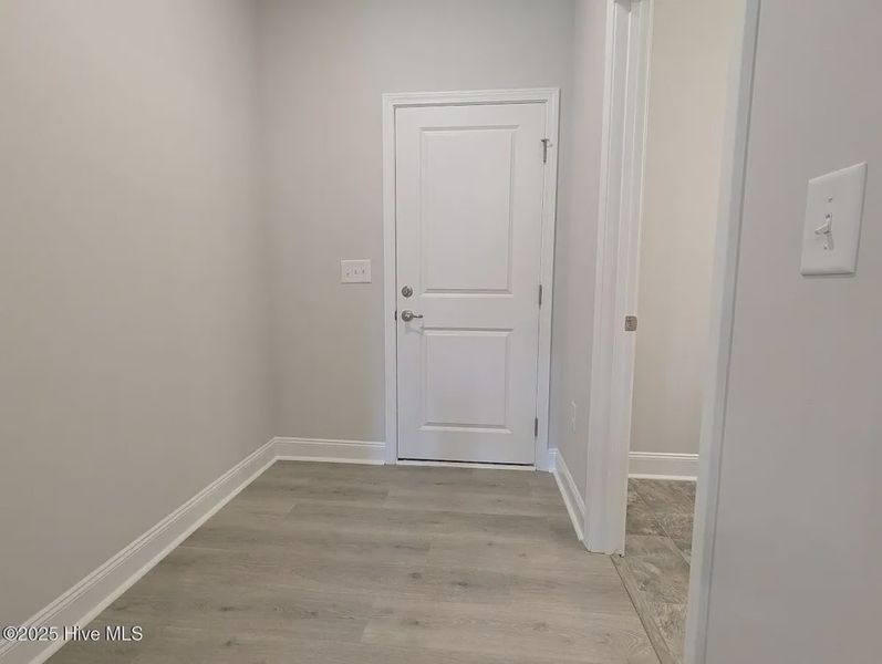 Spacious, unfurnished interior of a new home in Hidden Lake Estates, Greenville (Image 15).