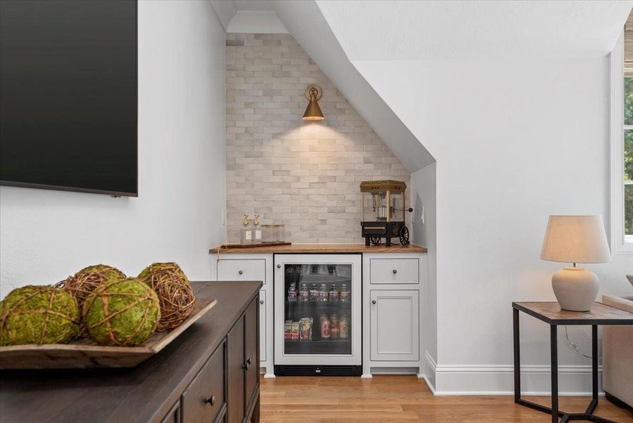 Family Room Beverage Bar