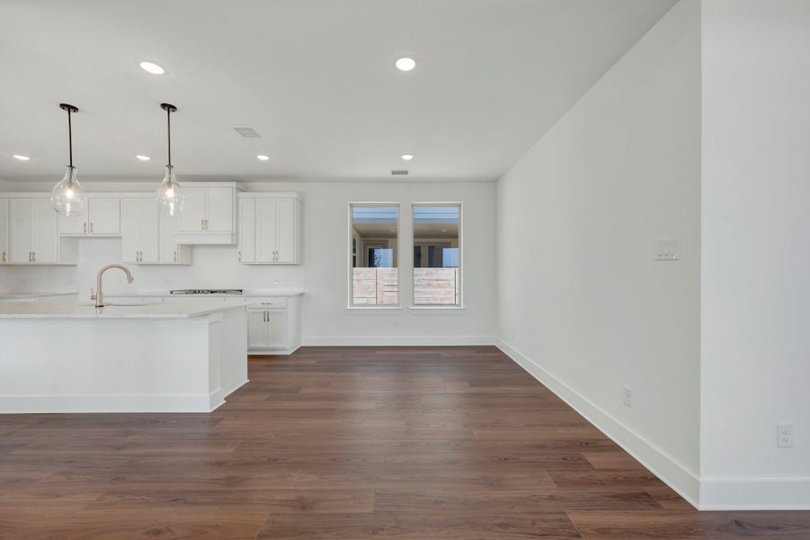 Spacious, unfurnished interior of a new home in Painted Tree, McKinney (Image 17). Spacious, unfurnished interior of a new home in Painted Tree, McKinney (Image 17).