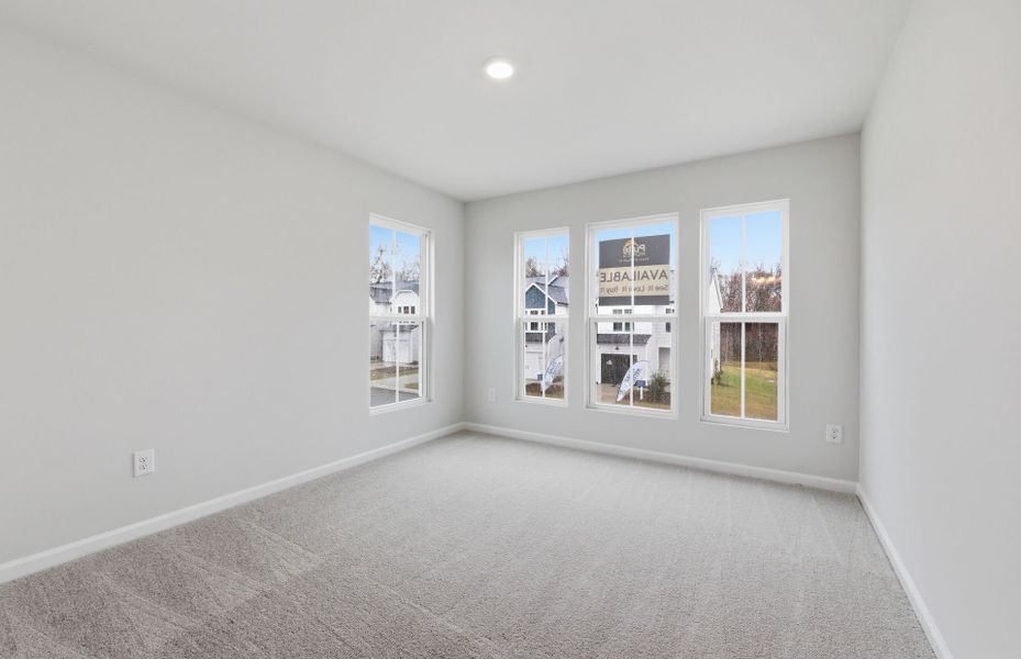 Spacious, unfurnished interior of a new home in Flemingfield, Greensboro (Image 24).