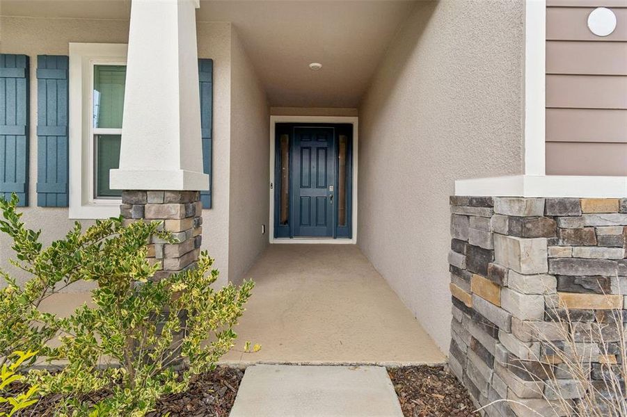 Exterior details and patio area of a home in Mirada, San Antonio (Image 22).
