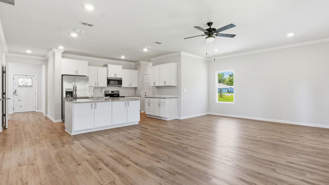 Spacious, unfurnished interior of a new home in Greystone, Crawfordville (Image 12). Spacious, unfurnished interior of a new home in Greystone, Crawfordville (Image 12).