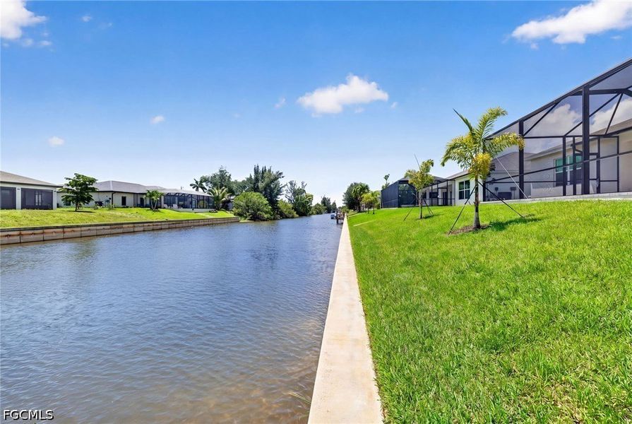 Community amenities in Cape Coral, Cape Coral (Image 37).