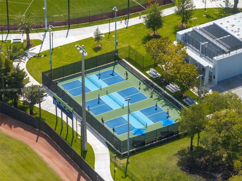 Community amenities in , Miami Beach (Image 24). Community amenities in , Miami Beach (Image 24).