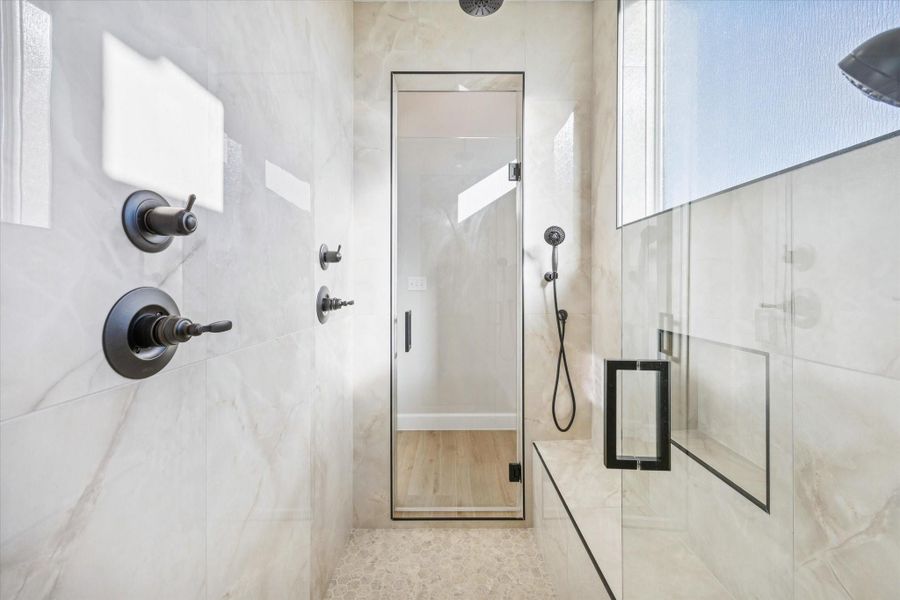 Primary walk-through shower