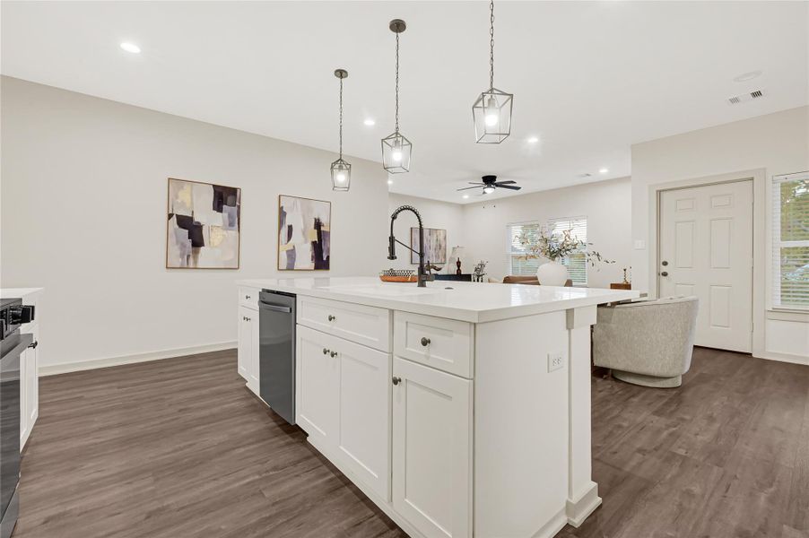 Oversized island serving as the centerpiece of the kitchen. Oversized island serving as the centerpiece of the kitchen.