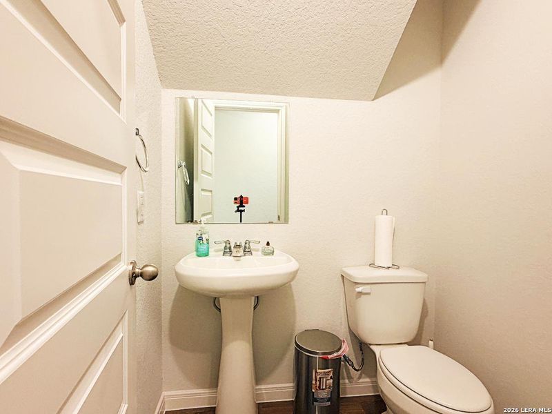 Furnished interior view inside a new home in Blue Ridge Ranch, San Antonio (Image 15).