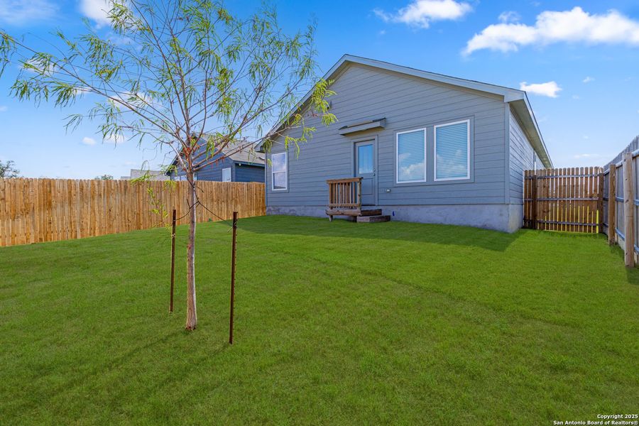 Exterior details and patio area of a home in Landon Ridge, San Antonio (Image 3). Exterior details and patio area of a home in Landon Ridge, San Antonio (Image 3).