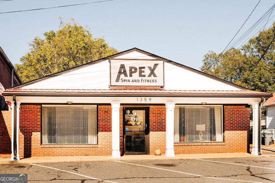 Front exterior of a new home in Summerlin, Winder, GA, highlighting curb appeal (Image 31). Front exterior of a new home in Summerlin, Winder, GA, highlighting curb appeal (Image 31).