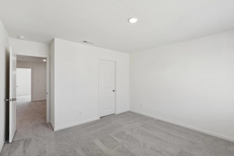 Representative unfurnished interior of a home built from the Orbit by Starlight Homes in Coyote Meadows, Anna (Image 20).