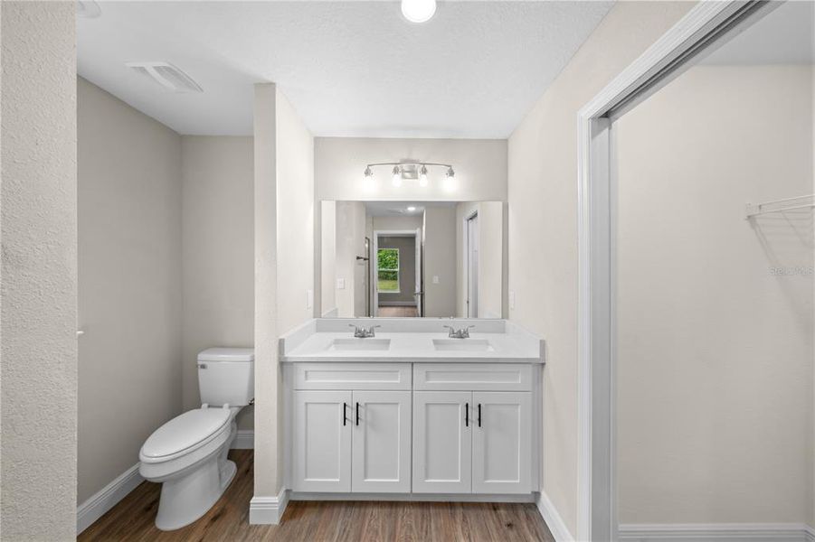 Furnished interior view inside a new home in , Ocala (Image 12).