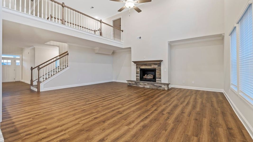Spacious, unfurnished interior of a new home in Pinebrook, Woodruff (Image 15).