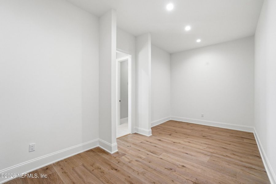 Spacious, unfurnished interior of a new home in , Ponte Vedra Beach (Image 26).