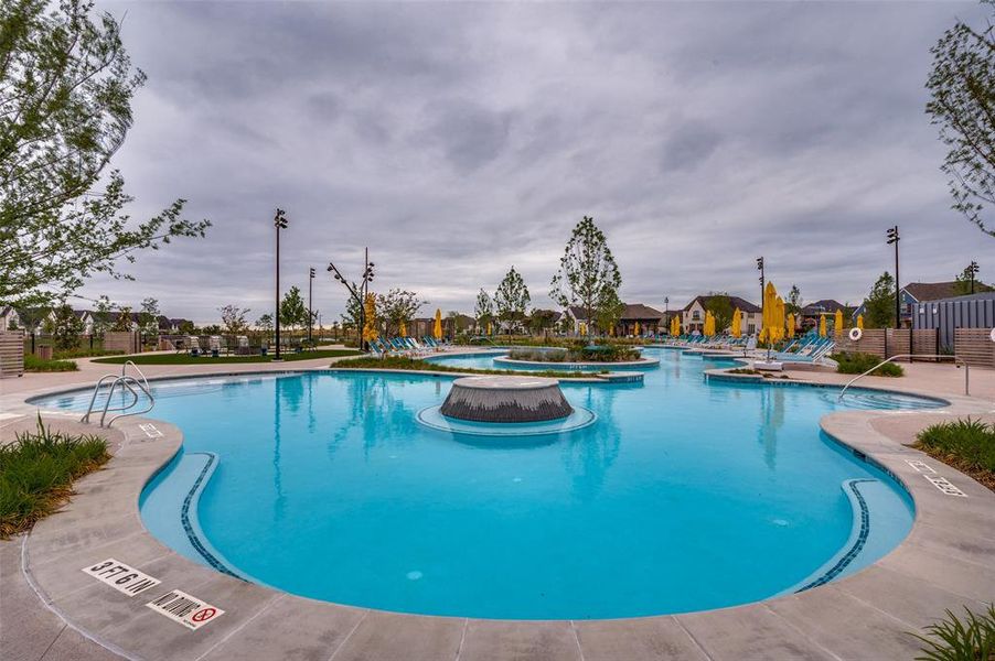 Community amenities in , Celina (Image 34).