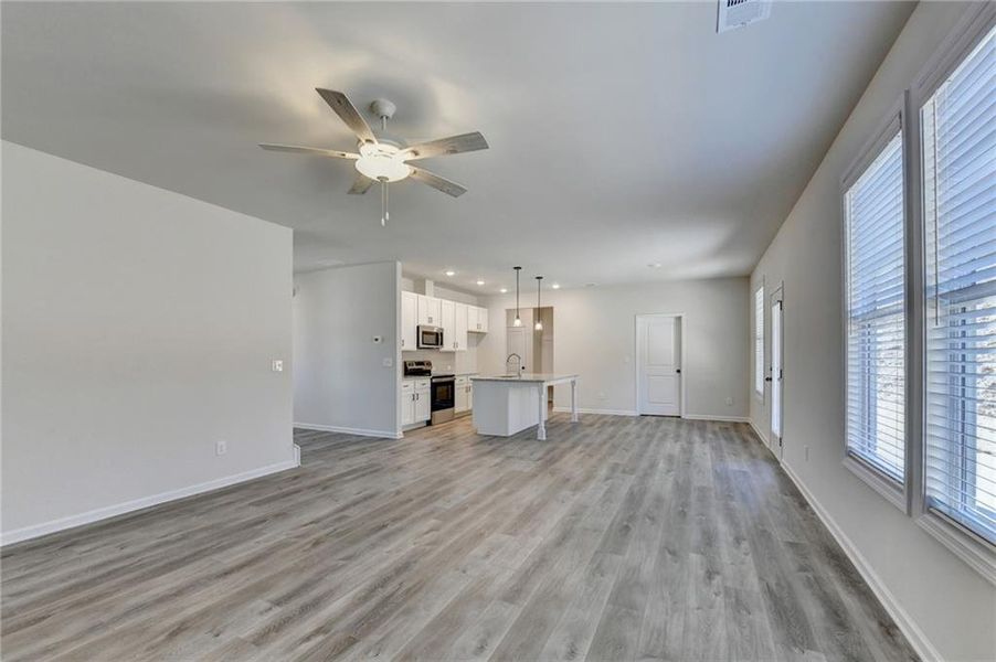 Spacious, unfurnished interior of a new home in , Dacula (Image 15).