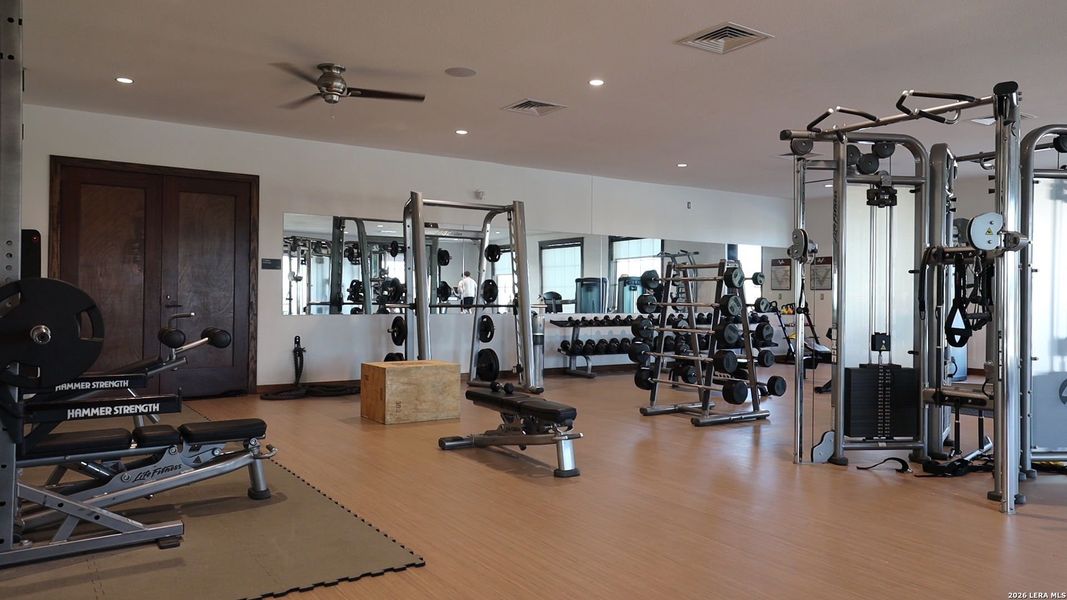 Community amenities in , New Braunfels (Image 7).