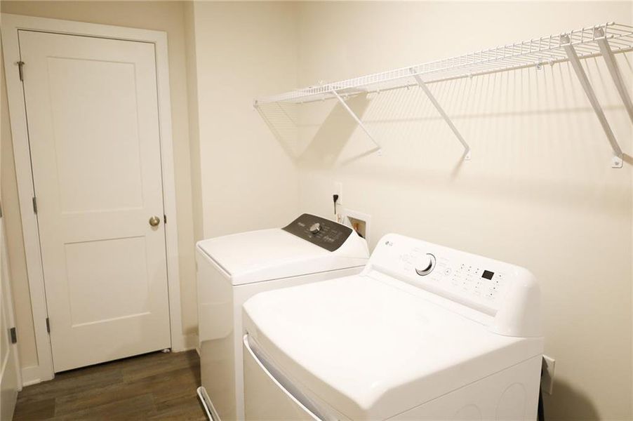 Image 68 of a home in .