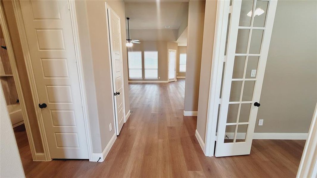 Spacious, unfurnished interior of a new home in , DeSoto (Image 20).